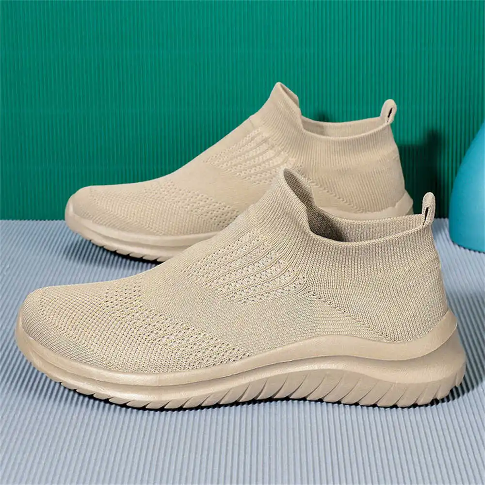 Beige Soft ใหม่รองเท้าเทนนิส M - Tech Accessories Ideas บทวิจารณ์และราคา